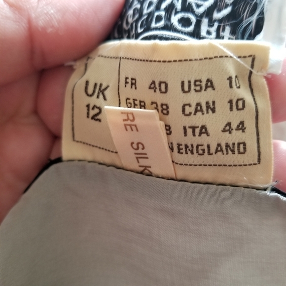 Janice Wainwright- Bergdorf Goodman | Vintage Pure Silk Dress - Picture 4 of 7